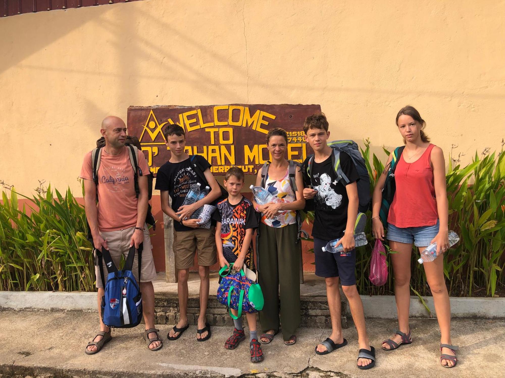 Dtahan Motel Taman Negara Kuala Tahan Εξωτερικό φωτογραφία